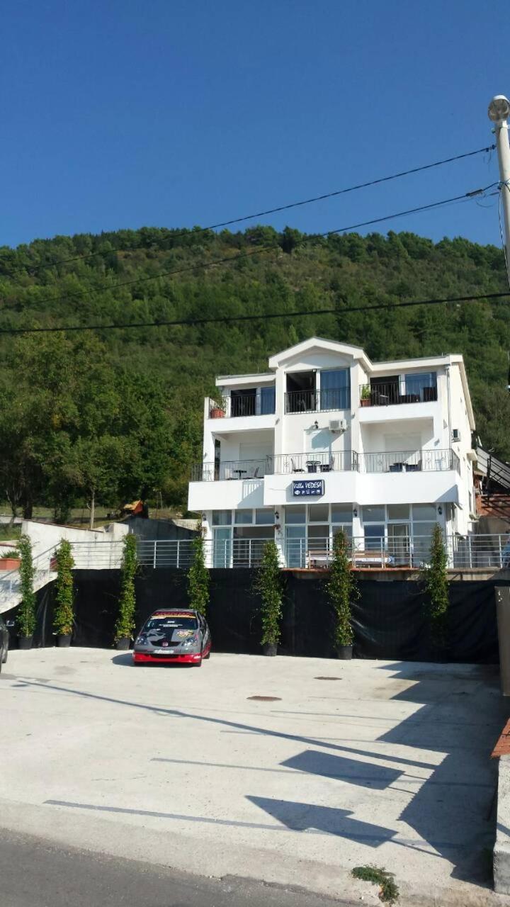 Guest House Vila Vedesa Kotor Exterior foto